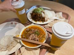 金汤肥牛饭-北大家园食堂