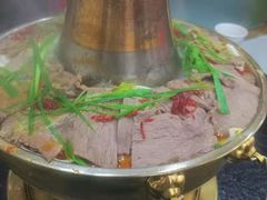 -撒拉人家.酸菜牦牛肉火锅