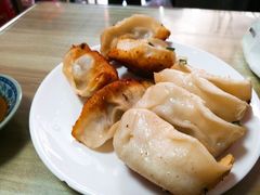 -胡记锅贴·沪上游子老鸭粉丝汤(太原路店)