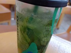 -星巴克(广州中华广场B1层店)