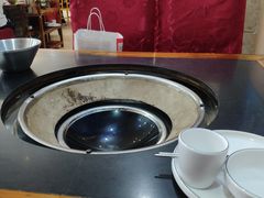 -老刘生态大鱼坊铁锅炖鱼(赛马场店)