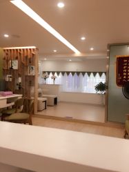 -倾城妃姿美疗中心