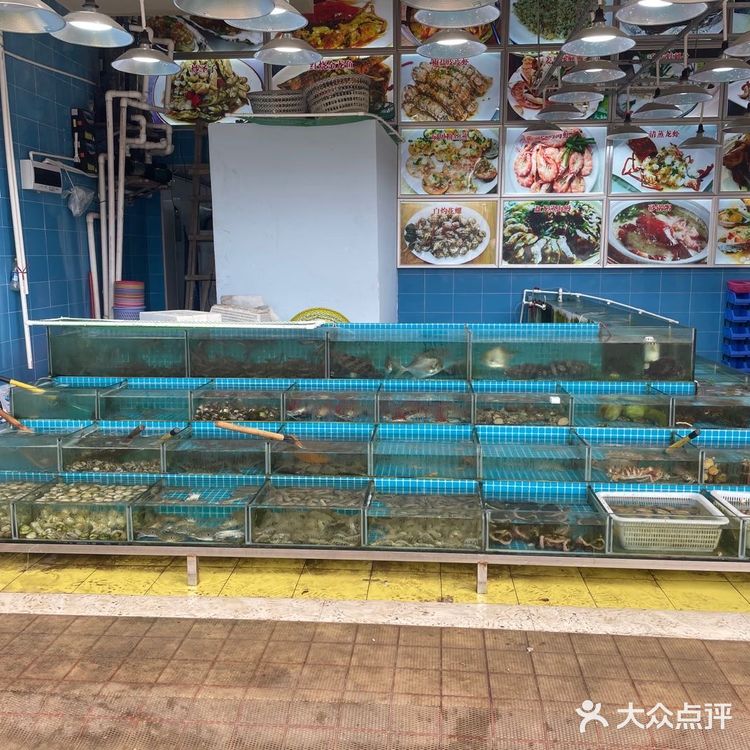 翻着翻着看到之前去惠州吃的一家海鲜