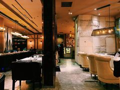 大堂-尘香•传统川菜(创汇首座店)