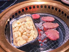 -山川小町·极番烧肉(新地假日广场店)