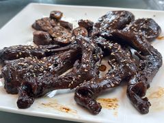 -莲餐厅·湖北菜·潜江小龙虾店(愚园路店)