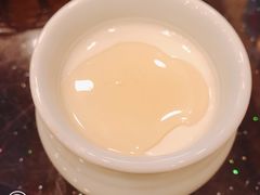 酸奶-一招鲜·全羊铺·蒙古奶茶(五一北路店)
