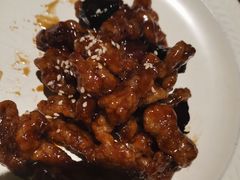 黑蒜糖醋里脊-肆海小川菜酒馆Wine Bistro (青年路店)