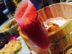 红唇鸡尾酒-食尚胡桃音乐酒馆(滨海店)
