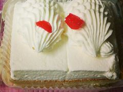 -红宝石·鲜奶小方·海派西点房(丰庄店)