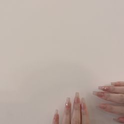 -Fanni美甲美睫皮肤管理