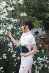 -一揽芳华汉服旗袍体验馆(拙政园店)