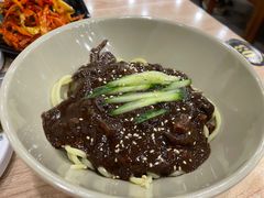 招牌炸酱面-喜来苑