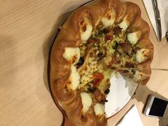 嗷嗷嗷嗷厚的饼边-必胜客(沈辽路万达店)