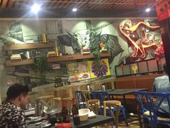 大堂-悦来悦牛潮汕牛肉火锅(大浪店)