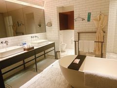 -郑州建业艾美酒店