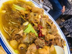 -八两八金·莱芜特色炒鸡(市南漳浦路店)
