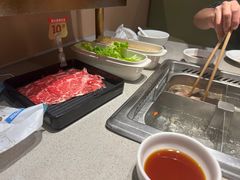 -海底捞火锅(新松江路生日主题店)