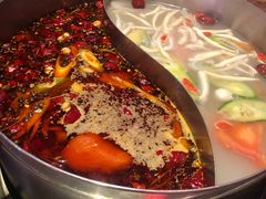 -乐山串串香老火锅(鼓楼店)