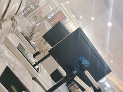 -新富特功夫足疗(华都园大厦店)