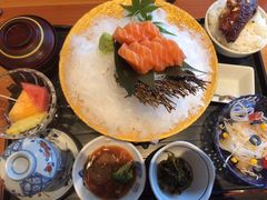 三文鱼定食-皇品田苑日式料理(苏州中心店)