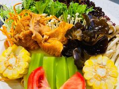 菌蔬拼盘-八珍玉食鸡煲·打边炉(印象城店)
