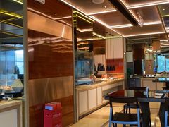 -大中华希尔顿酒店-念自助餐·嗨啤·小龙虾