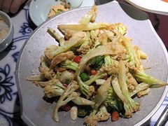 -卢大鲜鱼头捞饭(美利广场店)