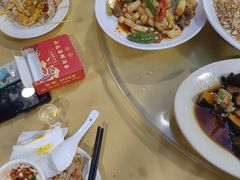 -吉莲利苑海鲜酒家(珠海拱北29年老字号店)