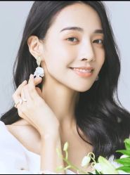 -莫兰迪婚纱摄影