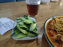 -兰河巷牛肉面(曲江店)