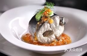 Plum Steamed Eel