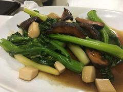 日本鮑魚炒菜-Raan Jay Fai