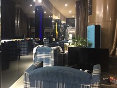 -绿树电竞(五路店)