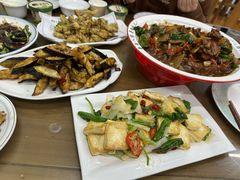 -鲁南仔·滕州炒鸡(经三路店)
