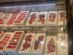 -嘎琉鲜切牛肉自助火锅