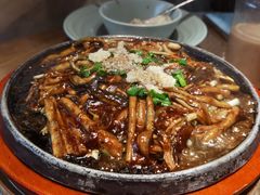 -蜜桃餐厅·伴山(湖滨商业街店)