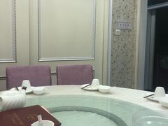 包厢-清心鸡沙田乳鸽店·非遗传承(粤垦路店)