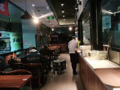 大堂-李先生牛肉面大王(济南火车站候车室店)