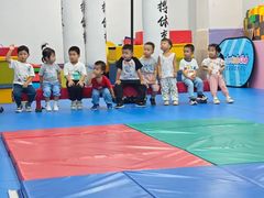 -侎宝运动成长中心(嘉定大融城店)