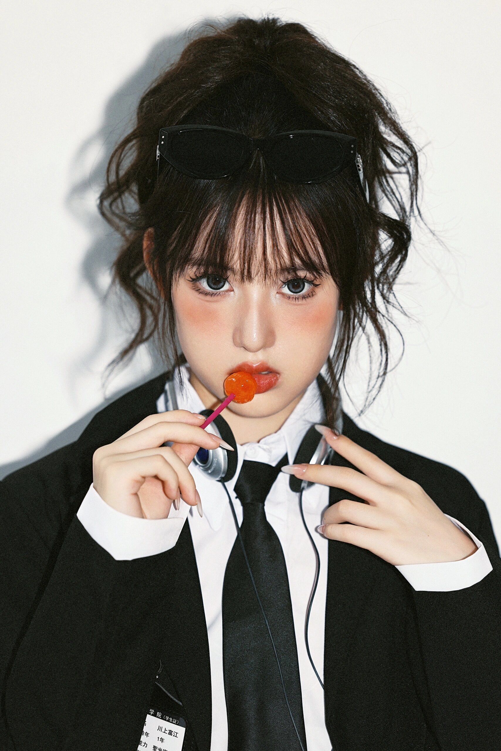 美式学院风93酷酷辣学姐上线～
