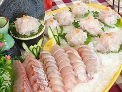 -拾分大排档·顺德鱼生·炭火羊肉煲·海鲜烧烤(南海桂城店)
