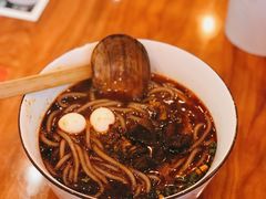 -麻婆婆白家肥肠粉(海岸城店)