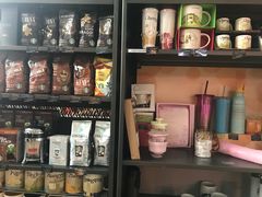 零售区-星巴克(成都机场T2店)