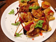 -松山湖凯悦酒店·Café自助餐厅·周末火舞秀表演