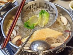 -四点金粥底火锅(沂州里店)