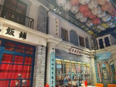 -阿瓦山寨·湘菜现炒·剁椒鱼头王(咸阳总店)