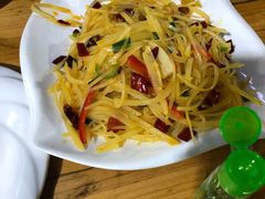 酸辣土豆丝-杨记海鲜楼(三门黑金冠店)