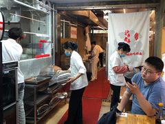 -沪西老弄堂面馆(定西路店)