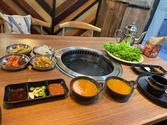 -香猪坊韩国烤肉专属门店(魏公村店)